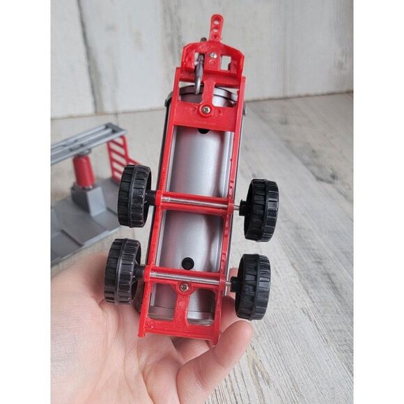 Small scale milk truck pump set toy figure factory - Picture 7 of 12